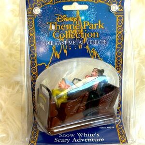 Disney Snow White Scary Adventure Ride Die Cast